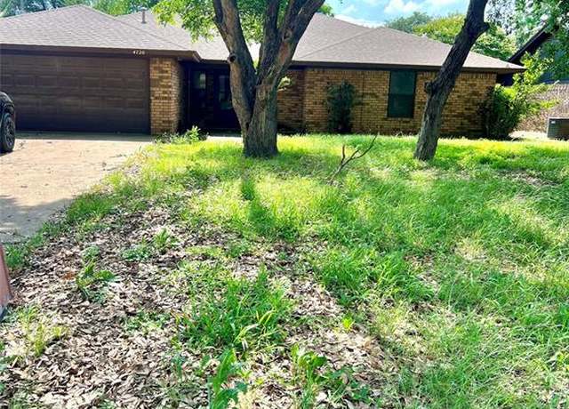 Property at 4720 Michelle Dr, Arlington, TX 76016, 3 beds, 2 baths