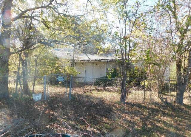 Property at .961 AC TBD Hwy 69, Celeste, TX 75423, 2 beds, 1 bath