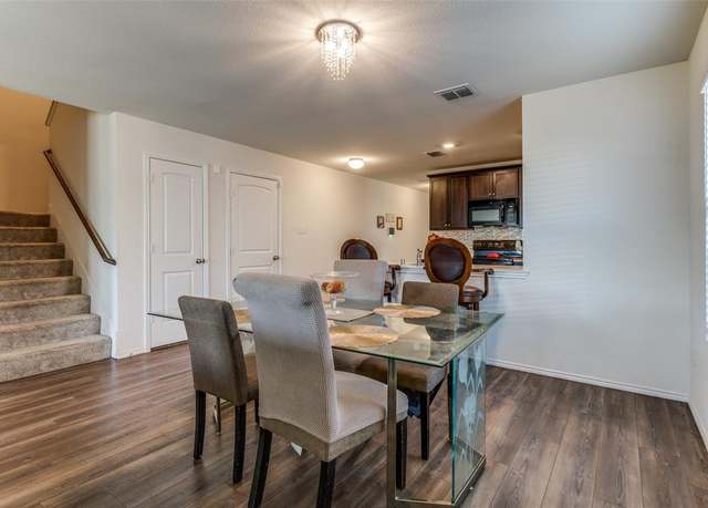 Property at 1116 Skyline Dr, Hutchins, TX 75141, 4 beds, 2.5 baths