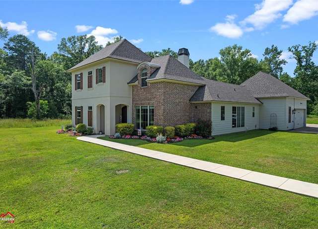 Property at 651 Highway 162 Hwy, Benton, LA 71006, 4 beds, 3 baths