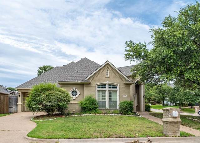 Property at 5506 Hidden Trails Dr, Arlington, TX 76017, 4 beds, 3 baths