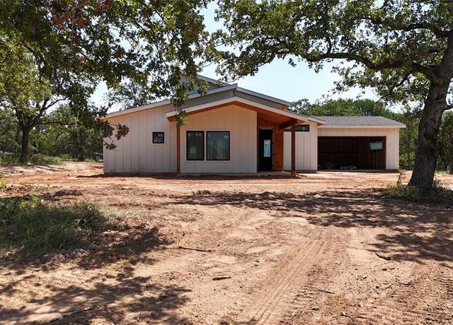 Property at 1991 Sunflower Rd, Bridgeport, TX 76073, 4 beds, 2 baths