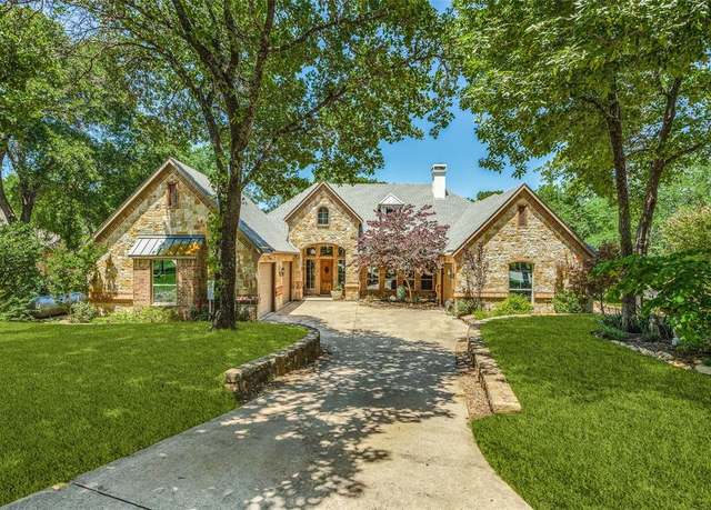 Property at 1110 Oak View Ct, Oak Point, TX 75068, 4 beds, 4.5 baths