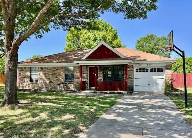 Property at 444 Post Oak Ln, Burleson, TX 76028, 3 beds, 1.5 baths