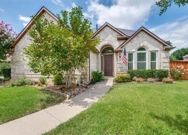 Property at 4713 Hampshire Dr, Flower Mound, TX 75028, 4 beds, 3 baths