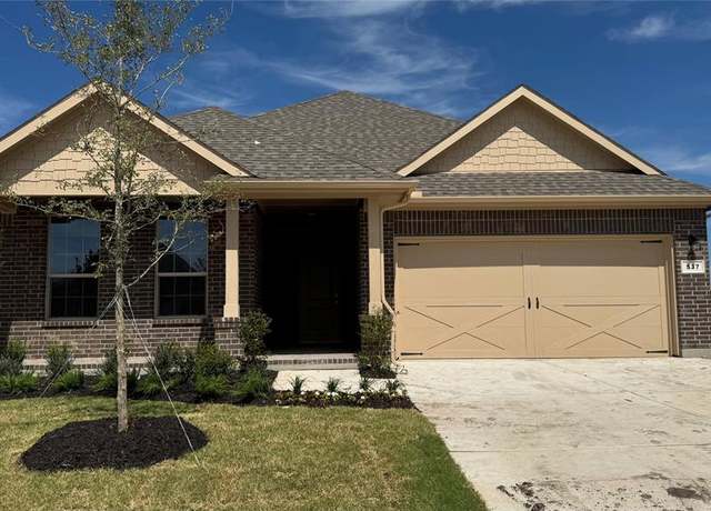 Property at 537 Pickett Creek Dr, Fort Worth, TX 76008, 4 beds, 2 baths
