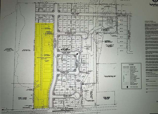 Property at 703 W Main St, Whitesboro, TX 76273