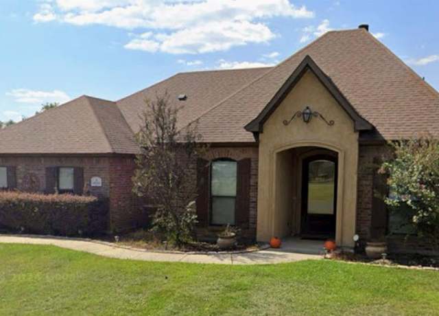 Property at 10160 Kelli Leanne Cir, Keithville, LA 71047, 3 beds, 2 baths