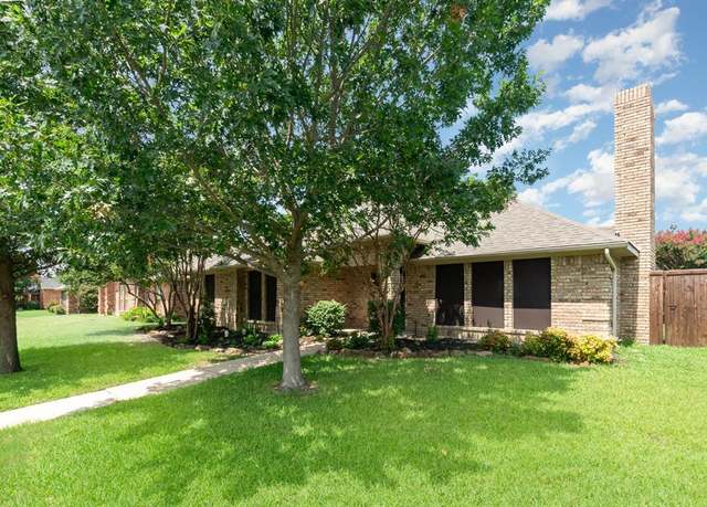 Property at 3907 Alto Ave, Carrollton, TX 75007, 3 beds, 2 baths