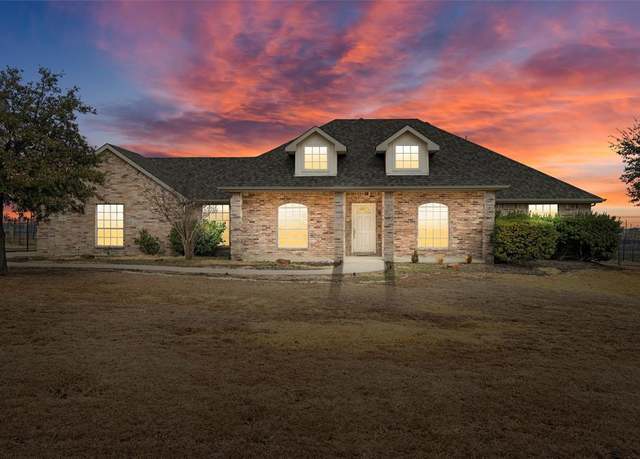 Property at 116 Lonesome Trl, Haslet, TX 76052, 4 beds, 2 baths