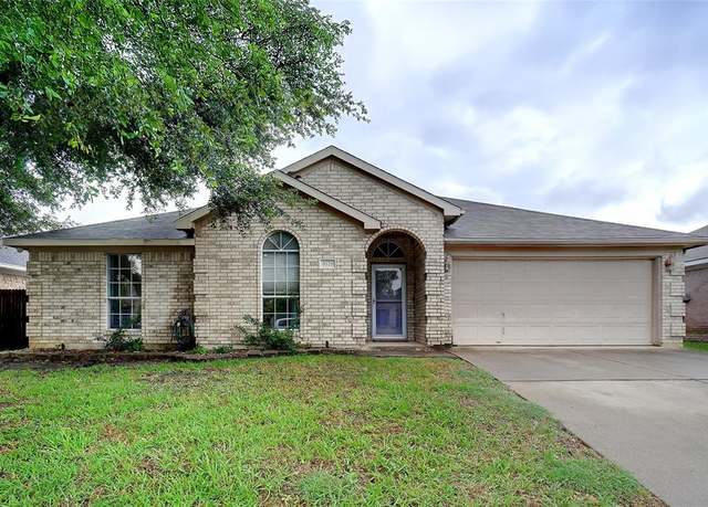 Property at 8125 Berkshire Dr, Fort Worth, TX 76137, 4 beds, 2 baths