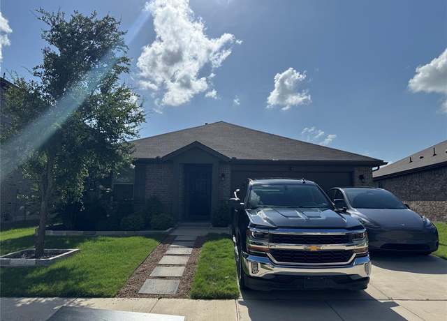 Property at 2039 Serval Ln, Crandall, TX 75114, 3 beds, 2 baths