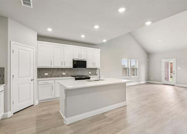 Property at 505 Tidal Dr, Mckinney, TX 75071, 5 beds, 3 baths
