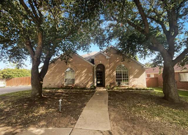 Property at 504 Outlook Cv, Flower Mound, TX 75028, 3 beds, 2 baths