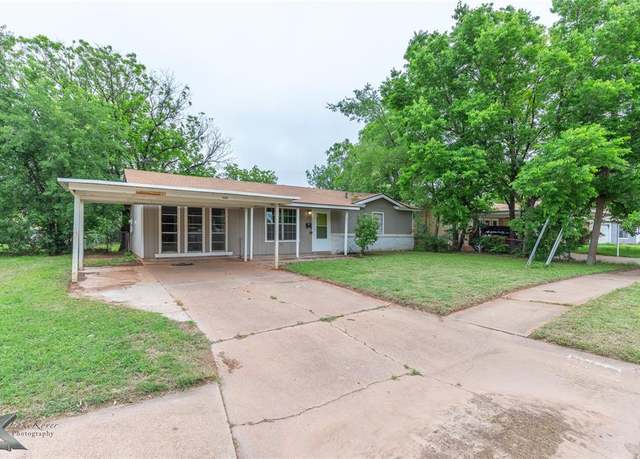 Property at 2317 Yorktown Dr, Abilene, TX 79603, 3 beds, 1 bath
