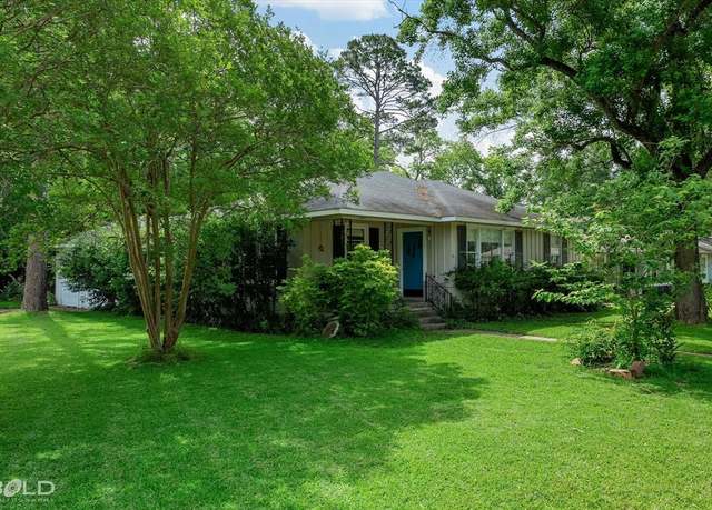 Property at 4403 Steere Dr, Shreveport, LA 71105, 3 beds, 1.5 baths