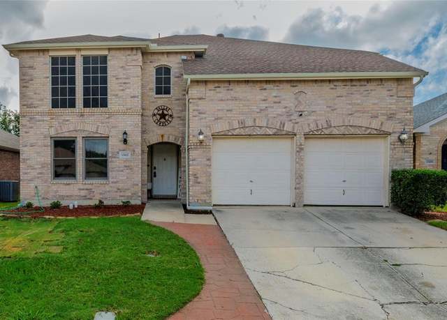 Property at 13412 Dove Ranch Rd, Fort Worth, TX 76262, 4 beds, 2.5 baths