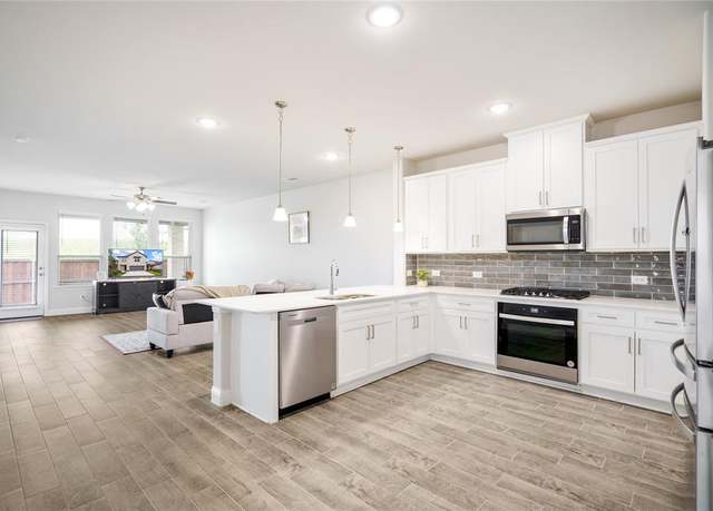 Property at 2709 Woodland Ct, Wylie, TX 75098, 4 beds, 3.5 baths