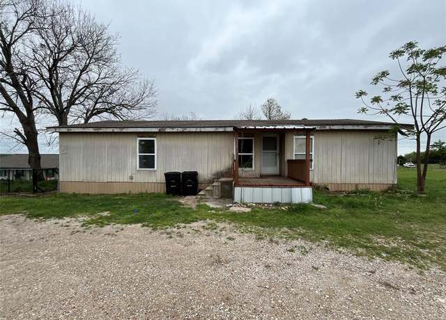 Property at 8700 Highview Dr, Crandall, TX 75114, 3 beds, 2 baths