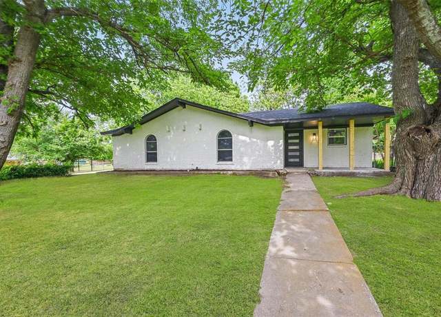 Property at 406 Rickey Canyon Ave, Desoto, TX 75115, 4 beds, 2.5 baths