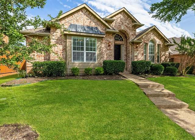 Property at 14760 Falling Leaf Dr, Frisco, TX 75035, 3 beds, 2 baths