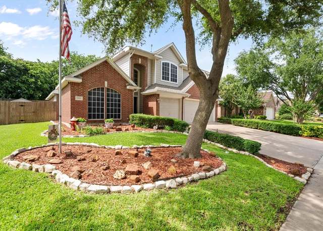 Property at 2213 Laura Elizabeth Trl, Mansfield, TX 76063, 5 beds, 2.5 baths