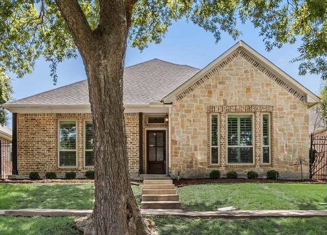 Property at 807 S Alamo Rd, Rockwall, TX 75087, 3 beds, 2 baths