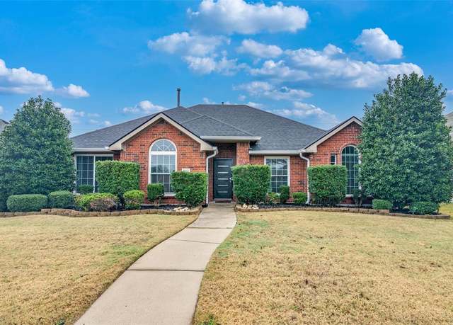 Property at 8114 Munich Dr, Rowlett, TX 75089, 4 beds, 2 baths