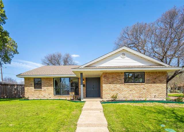 Property at 9141 Westglen Dr, Dallas, TX 75228, 3 beds, 2 baths