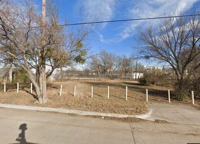 Property at 713 Exeter St, Fort Worth, TX 76104