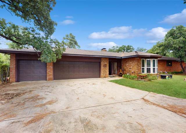 Property at 1004 League Rd, Lewisville, TX 75067, 3 beds, 2 baths