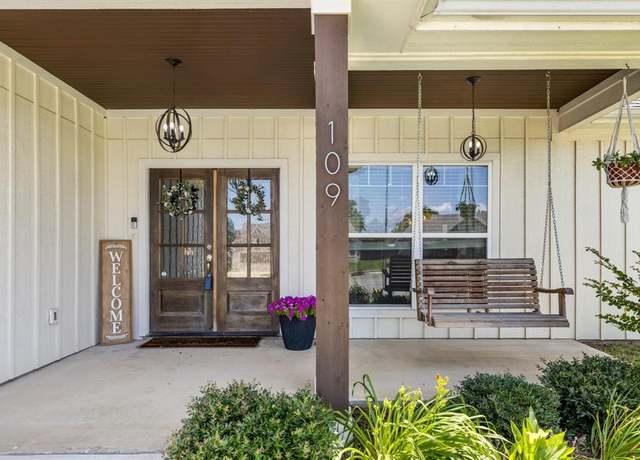 Property at 109 Byrom Ct, Whitesboro, TX 76273, 3 beds, 2 baths