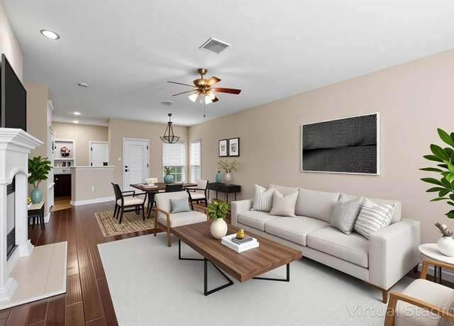 Property at 4145 Indian Run Dr, Carrollton, TX 75010, 2 beds, 2.5 baths