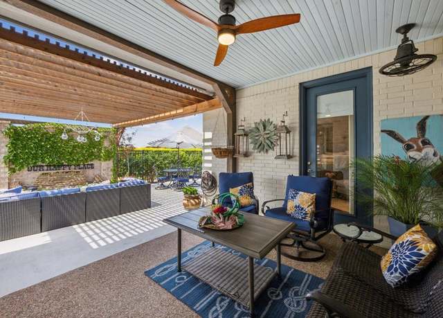 Property at 1318 Amsterdam Ct, Granbury, TX 76048, 3 beds, 3 baths