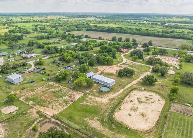 Property at 7510 N State Highway 108, Stephenville, TX 76401, 3 beds, 2 baths