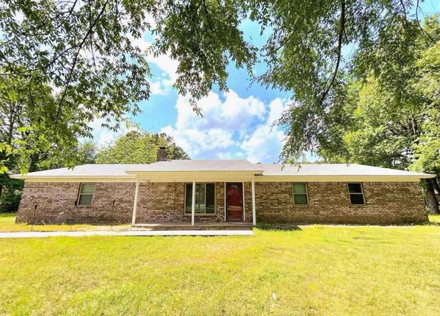 Property at 3514 Buchanan Loop Rd, Texarkana, TX 75501, 3 beds, 2 baths