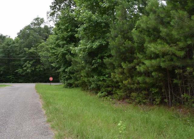 Property at 208 Palmetto Dr, Doyline, LA 71023