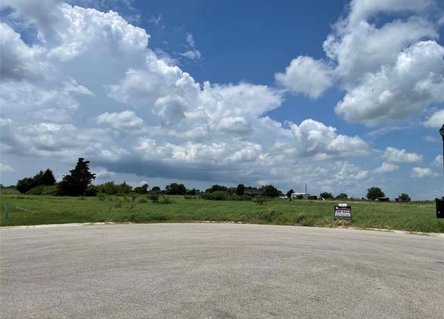 Property at 610 Park Place Rd, Collinsville, TX 76233