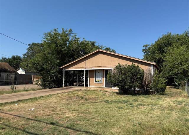 Property at 4150 Fair Park Blvd, Fort Worth, TX 76115, 3 beds, 1.5 baths