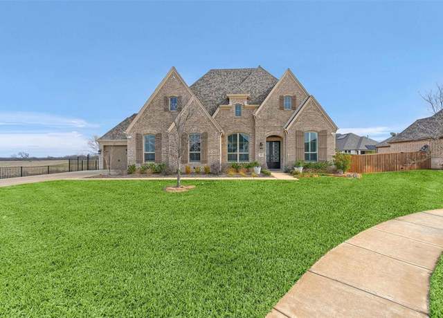 Property at 2819 Deerwood Ct, Sherman, TX 75092, 4 beds, 3.5 baths