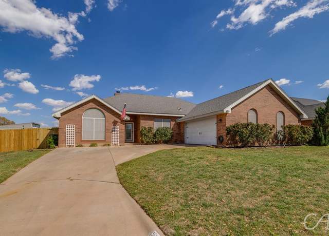 Property at 5337 Willow Ridge Rd, Abilene, TX 79606, 4 beds, 2 baths