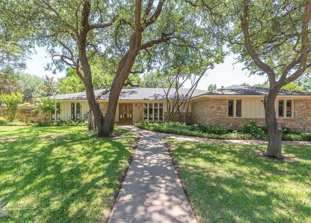 Property at 125 Hedges Rd, Abilene, TX 79605, 3 beds, 3 baths