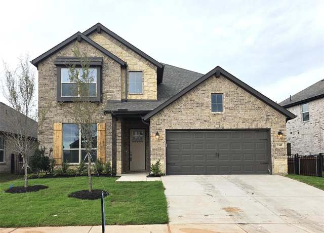 Property at 7749 Gatevine Ave, Joshua, TX 76058, 4 beds, 3.5 baths