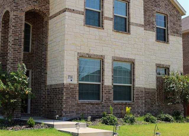 Property at 3750 Honey Daisy Dr, Crandall, TX 75114, 4 beds, 4 baths