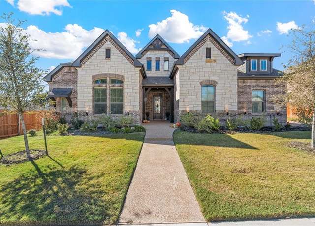 Property at 2321 Paddington Way, Lorena, TX 76655, 4 beds, 3 baths