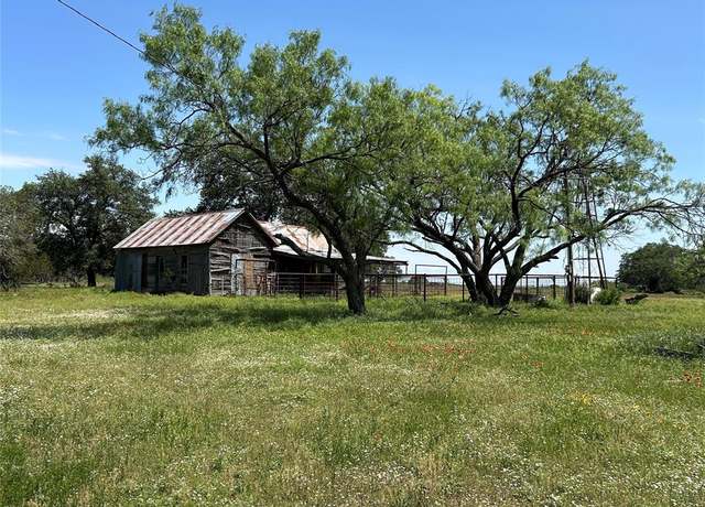 Property at 341 W FM 574, Goldthwaite, TX 76844, 5 beds, 3 baths