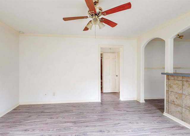 Property at 1203 Harrington Ave, Fort Worth, TX 76164, 4 beds, 3 baths