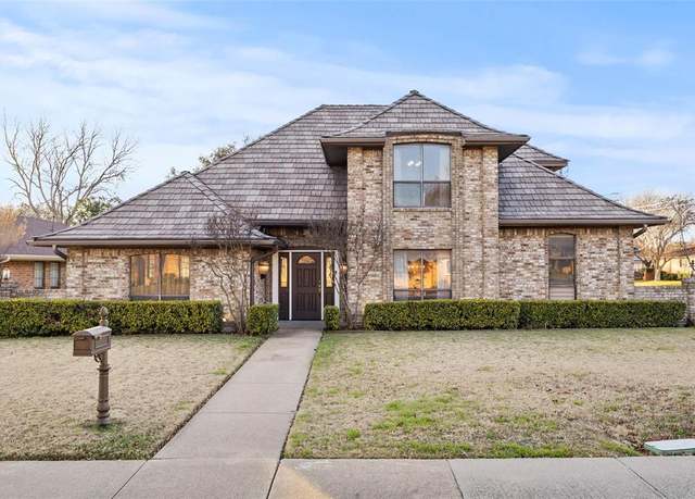 Property at 4247 Blackheath Rd, Dallas, TX 75227, 4 beds, 2.5 baths