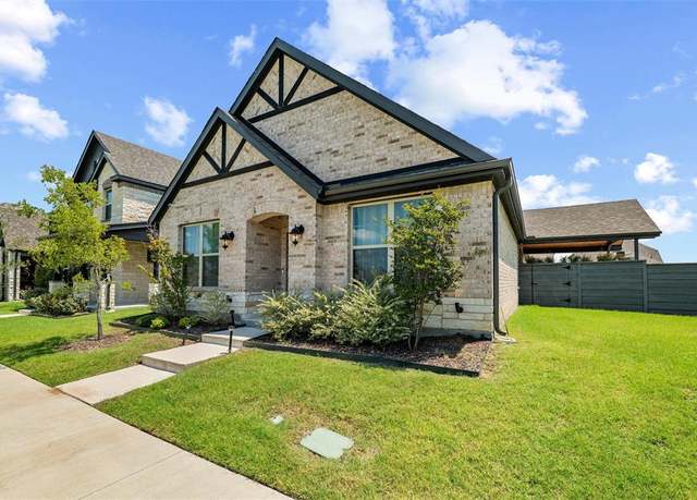 Property at 1704 Elise Ln, Little Elm, TX 76227, 3 beds, 2 baths