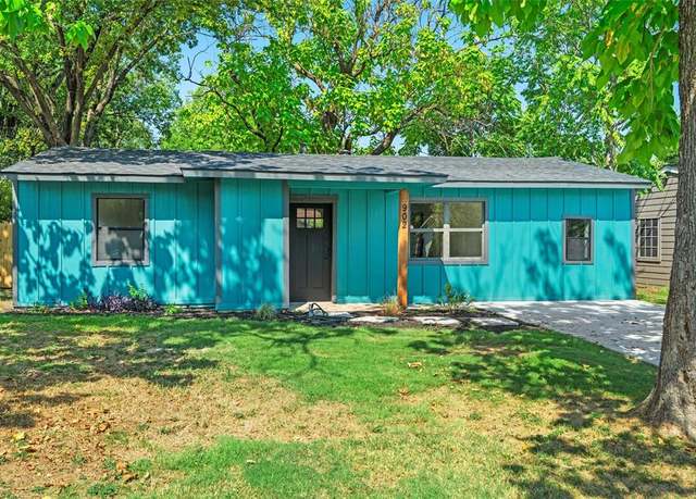 Property at 902 Skylark Dr, Arlington, TX 76010, 3 beds, 2 baths